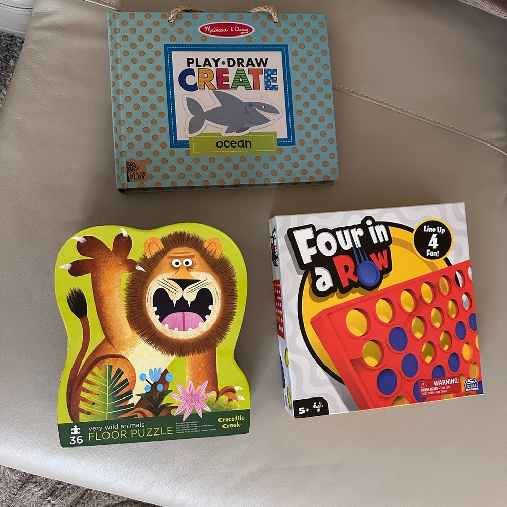 Melissa & Doug Blue and Yellow Puzzle Game